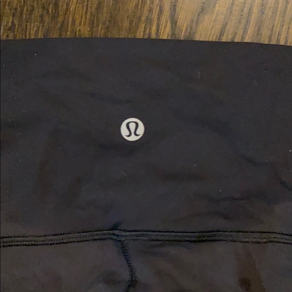 Lululemon leggings - Picture 3 of 5